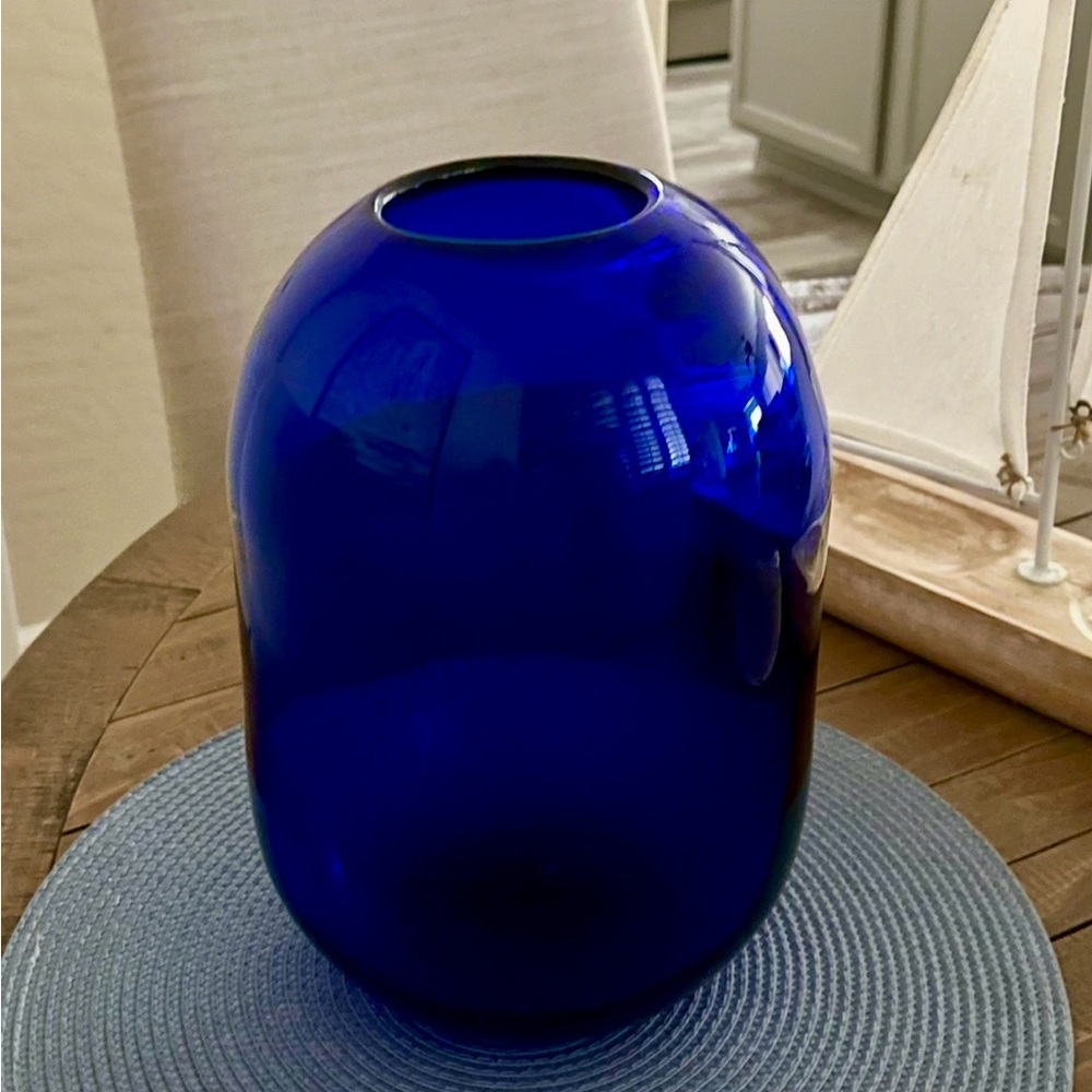 Blenko Don Shepherd Sapphire Blue Pill Vase 8016 Art Glass Approx 11” to 11.25” - Picture 1 of 16